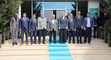 Afyonkarahisar Valisi Yiğitbaşı, İhsaniye'de incelemede bulundu