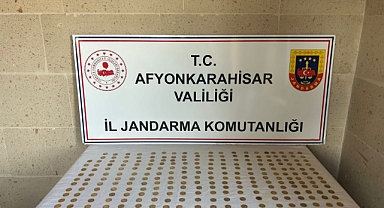 İhsaniye'de otomobilden tarih fışkırdı: