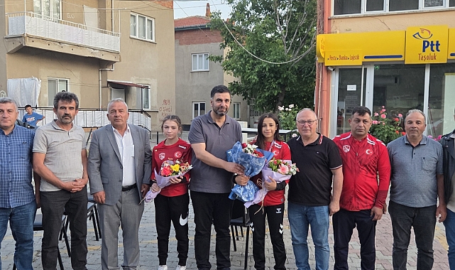 Minderin Sultanları Memleketlerinde Coşkuyla Karşılandı