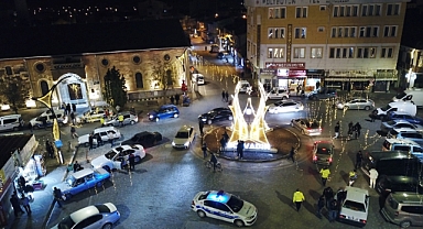 Bolvadin’de Huzur Uygulaması: 562 Şüpheli  ve 132 Araç Sorgulandı