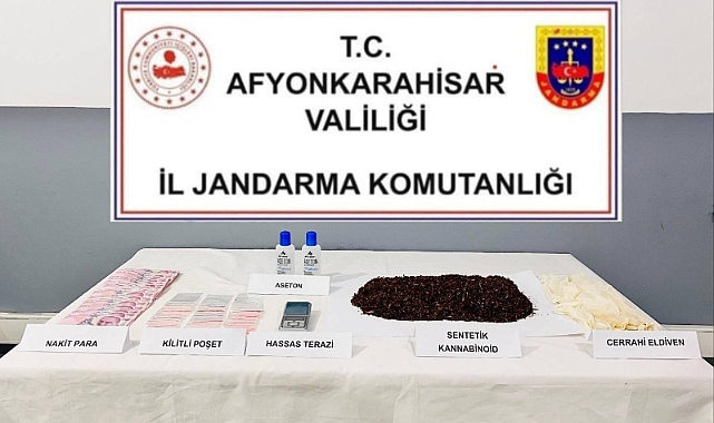 Sinanpaşa'da uyuşturucu operasyonunda 2 zanlı tutuklandı