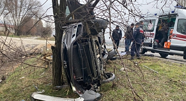 Afyonkarahisar'daki trafik kazalarında 15 kişi yaralandı