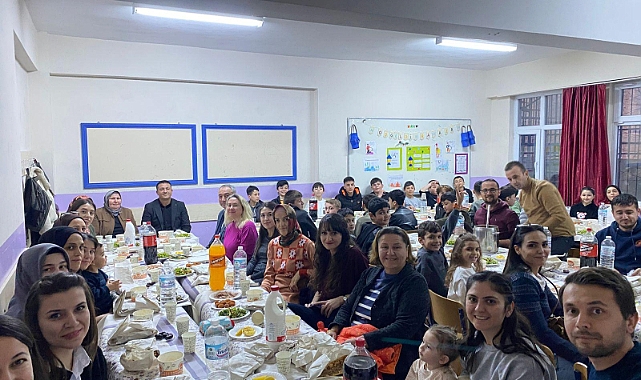 Bozhüyük köyünde iftar geleneği yaşatılıyor