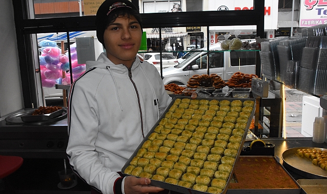 Buda şampiyon baklavacı