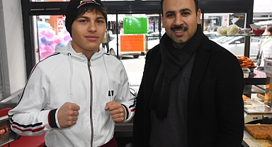 Buda şampiyon baklavacı