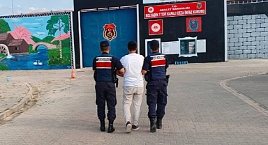 Afyonkarahisar'da Jandarmadan Bir Haftalık Operasyon: 46 Aranan Şahıs Yakalandı, 17 Kişi Tutuklandı