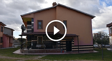 GAZLIGÖL'DE KİRALIK VİLLA 